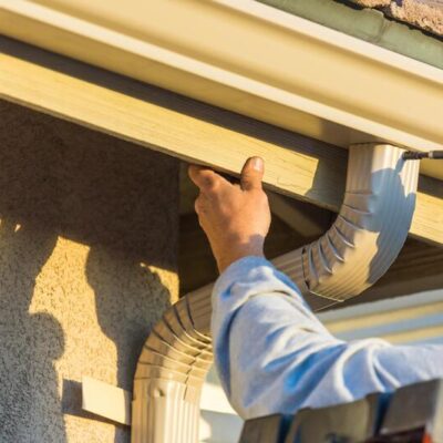 BATON ROUGE GUTTER CLEANING SERVICE